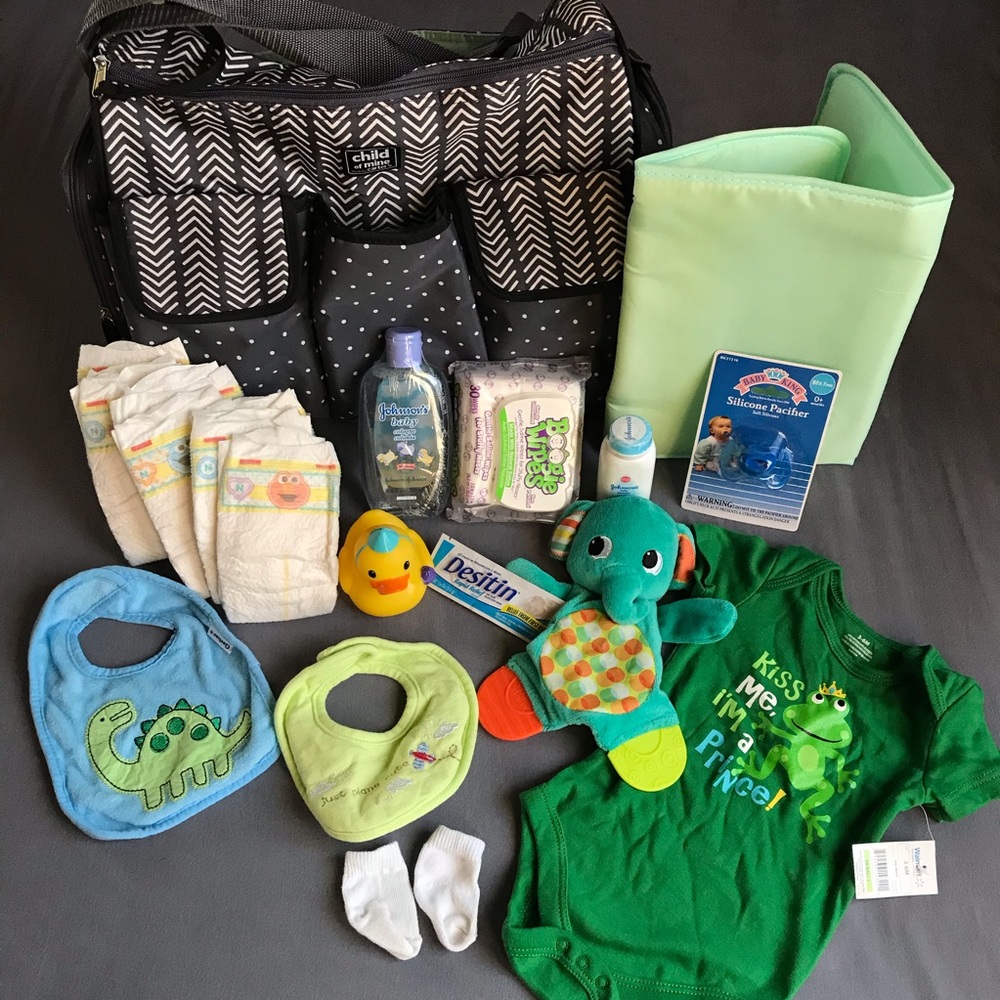 Diaper Bag Bundle Carter’s Child of Mine Lot